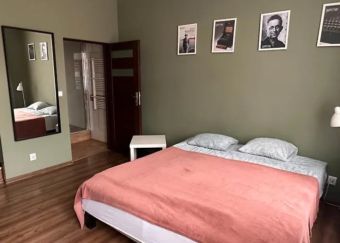 Centrum - Dworcowa 10 *